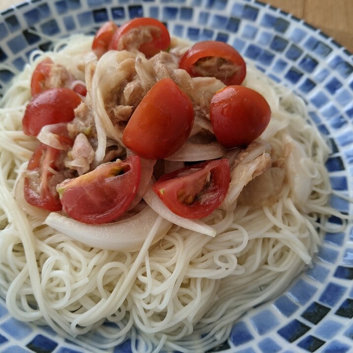 ミニトマトのツナ玉そうめん☆